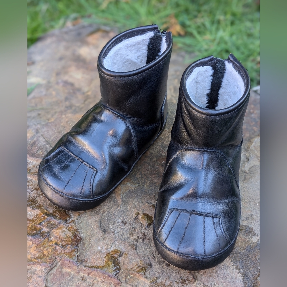 Dexter Black Boots Size 8 Little Love Bug